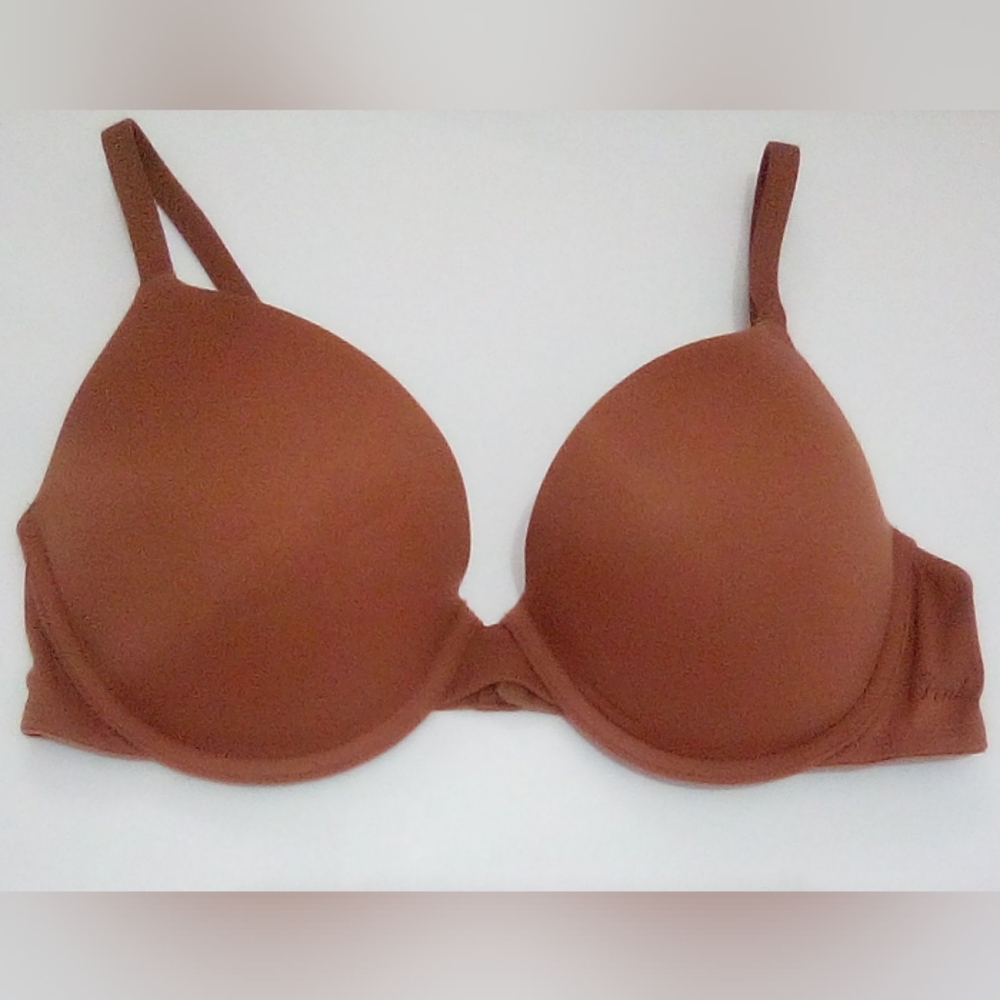 PINK Victoria's Secret Wear Everywhere Push Up Size 34D Neutral Fall